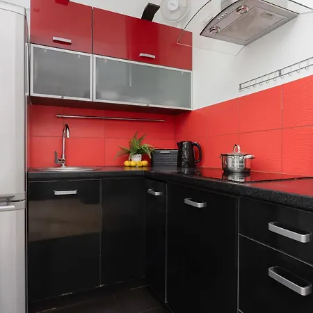 Cosy In With Garden, Parking And Fan By Renters Apartament *